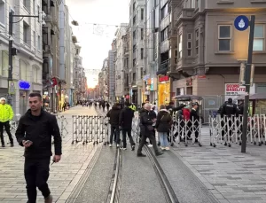 Taksim Meydanı, 25 Kasım Kadına Yönelik Şiddete Karşı Mücadele Günü’nde Kapatıldı