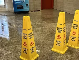 Taksim’de Su Borusu Patladı