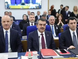 TBMM Plan ve Bütçe Komisyonu… Bakan Tekin: “Chp’liler ‘Mülakata Karşıyız’ Diyor Ama CHP’li Belediyelerin Mülakat İlanları Var”