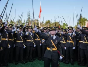 Teğmenlerin kılıçlı yemini ile ilgili Milli Savunma Bakanlığı’ndan yeni açıklama