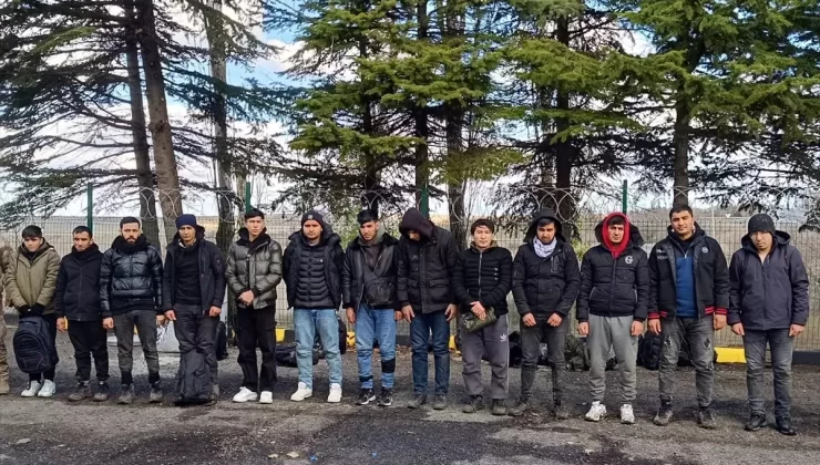 Tekirdağ’da 12 Düzensiz Göçmen Yakalandı
