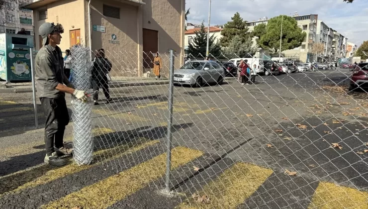 Tekirdağ’da Sokak Girişi Tel Örgüyle Kapandı