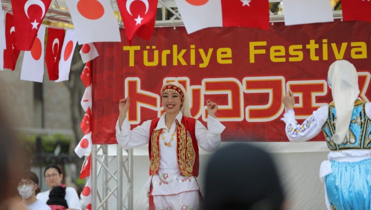 Tokyo’da Türkiye Festivali yapıldı: Japonlar halay çekti