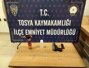 Tosya’da Uyuşturucu Operasyonu: 4 Tutuklama