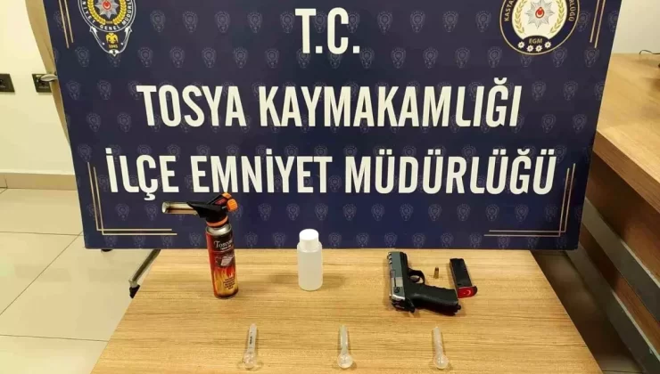 Tosya’da Uyuşturucu Operasyonu: 4 Tutuklama