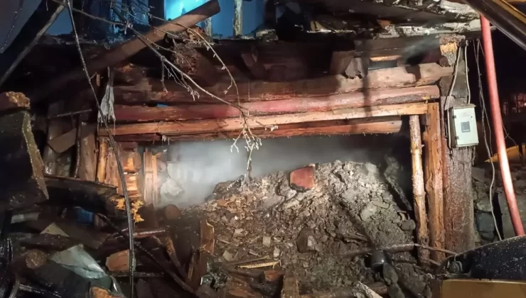 Tosya’da Yangın: 1 Yaralı, 2 Kayıp