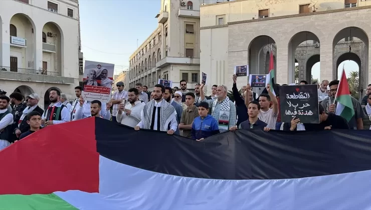 Trablus’ta Filistin İçin Dayanışma Gösterisi