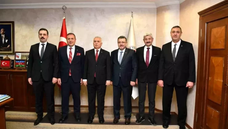 Trabzon’a Tekstil İhtisas Organize Sanayi Bölgesi Kuruluyor