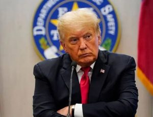 Trump’ın 3 ülkeye getireceği yüzde 25 gümrük vergisi dünyada yankılandı