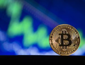 Trump’ın seçim başarısı Bitcoin ve Dogecoin’i yükseltti