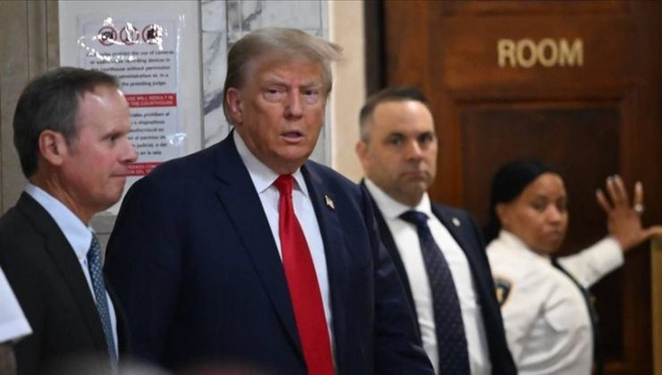 Trump’ın ‘sus payı’ davasındaki karar 19 Kasım’a ertelendi