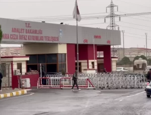 Tunç Soyer, Silivri Cezaevi’nde Tutukluları Ziyaret Etti