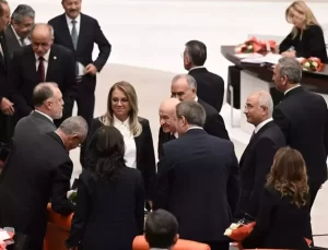 Tuncer Bakırhan’dan Bahçeli açıklaması: ‘Hakkını vermek lazım’