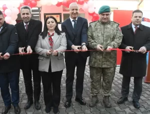 Türk Askere Kosova’da Sağlık Desteği