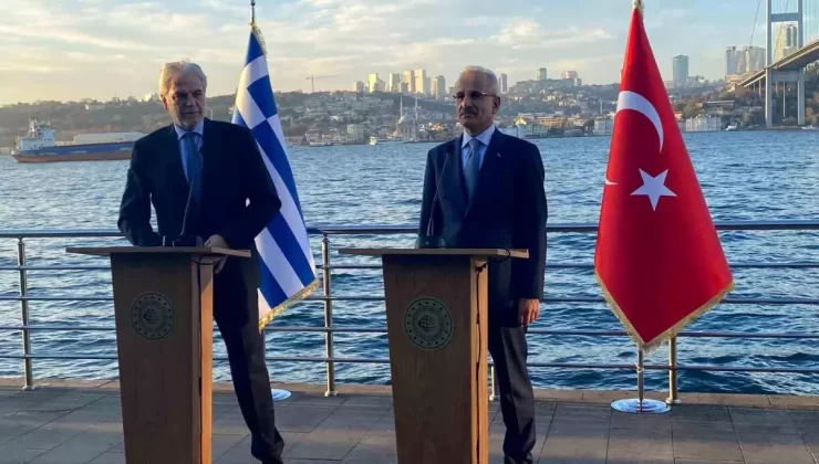 Türkiye-Yunanistan Denizcilik İşbirliği Zirvesi