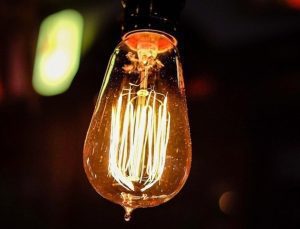 Türkiye’de tüm evlerin elektrik ihtiyacı rüzgar ve güneşten karşılanıyor