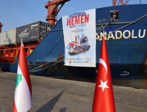 Türkiye’den Lübnan’a destek: İnsani yardım gemisi sahile ulaştı