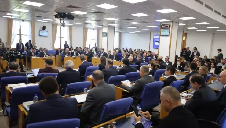 Türkiye’nin İhracatı 262 Milyar Dolara Yükseldi