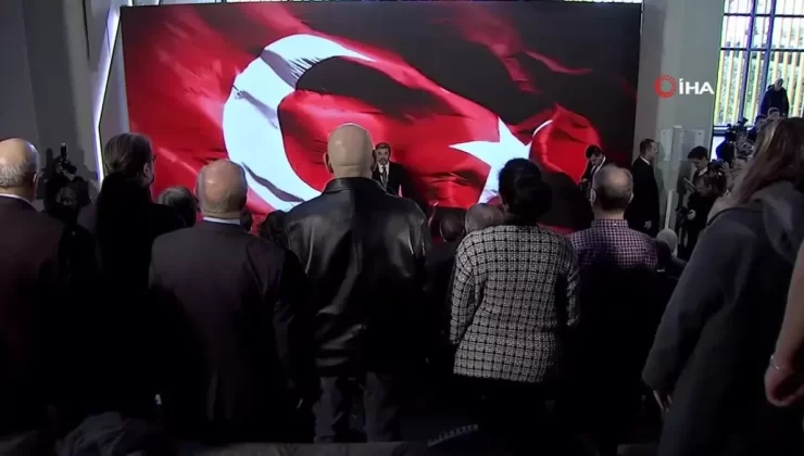 Türkiye’nin İlk Kuantum Bilgisayarı Tanıtıldı