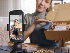 UNESCO: Sosyal medya fenomenleri doğruluğunu teyit etmediği bilgiyi paylaşıyor