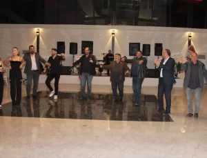 Üniversite Öğrencilerine Seminer ve Moral Gecesi