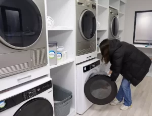 Üniversite Öğrencilerine Ücretsiz Çamaşırhane