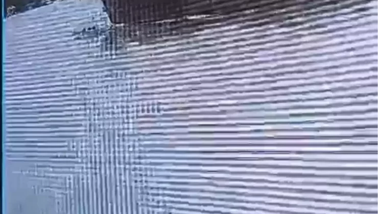 Üsküdar’da Vapur ve Balıkçı Teknesi Çarpıştı