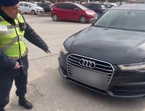 Usulsüz çakar kullanan 10 bin 444 sürücüye işlem yapıldı