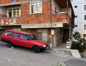 Uyuşturucu Sanığı Eşini Uykusunda Boğdu