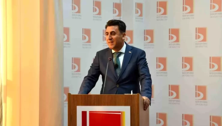 Vali Aygöl BŞEÜ’de Kariyer Söyleşisi Gerçekleştirdi