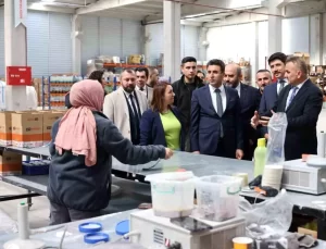 Vali Aygöl, Seramik Fabrikalarını Ziyaret Etti