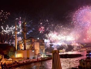 Vali Gül uyardı: Havai fişek atanlara 232 bin TL ceza