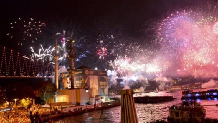 Vali Gül uyardı: Havai fişek atanlara 232 bin TL ceza