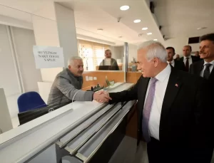 Vali Kumbuzoğlu Defterdarlığı Ziyaret Etti