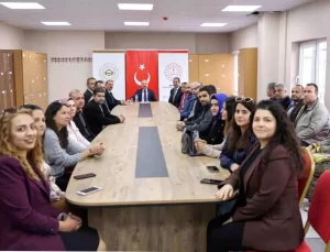 Vali Varol, Öğrencilerle Buluştu