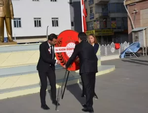 Van, Hakkari ve Bitlis’te “24 Kasım Öğretmenler Günü” kutlandı