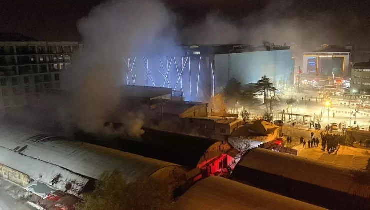 Van’da Mısır Çarşısı’nda Yangın