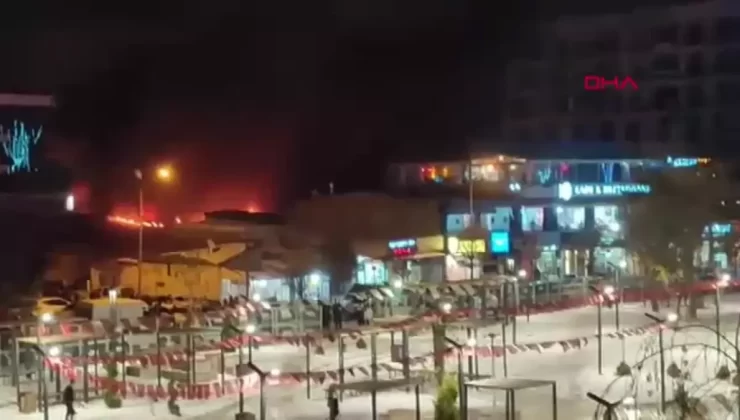 Van’da Mısır Pazarı’nda Yangın Çıktı