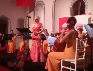 Venüs’ün Kadınları Antalya’da Sahne Aldı