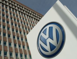 Volkswagen işçileri, fabrika kapatma kararı sonrası greve gidebilir