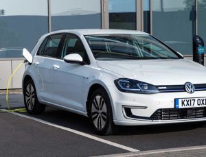 Volkswagen ve Rivian’dan elektrikli Golf hamlesi