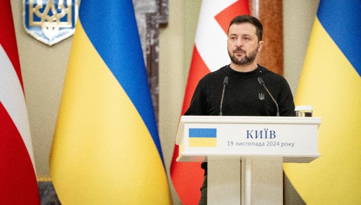 Volodimir Zelensky: Putin, Ukrayna’yı eğitim sahası olarak kullanıyor