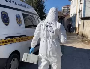 Yalnız yaşadığı evinde ölü bulundu