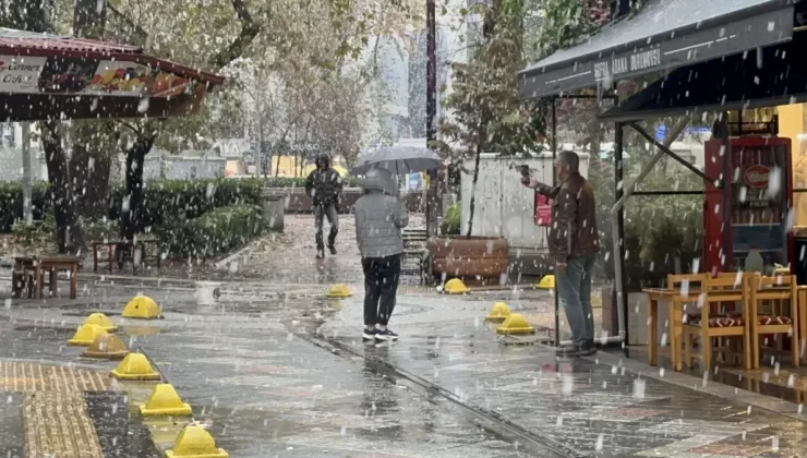 Yalova’da Mevsimin İlk Kar Yağışı Başladı