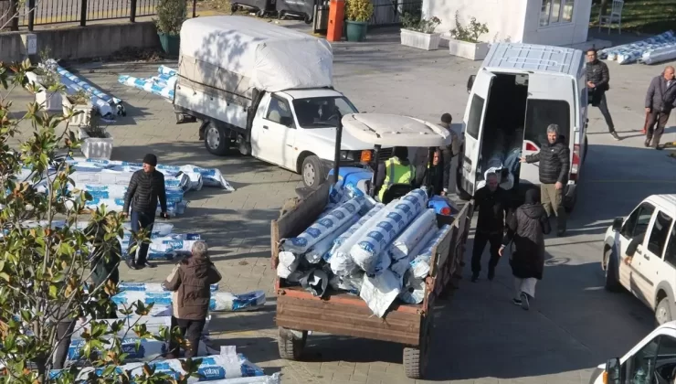 Yalova’da Sera Naylonu Dağıtımı