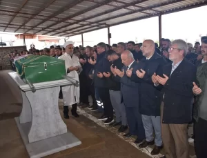 Yangında Hayatını Kaybeden Temizlik İşçisinin Cenazesi Defnedildi