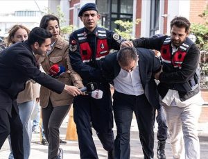 ‘Yenidoğan Çetesi’ davasında mahkeme başkanı sinirlendi: Kimsenin haberi yok mu