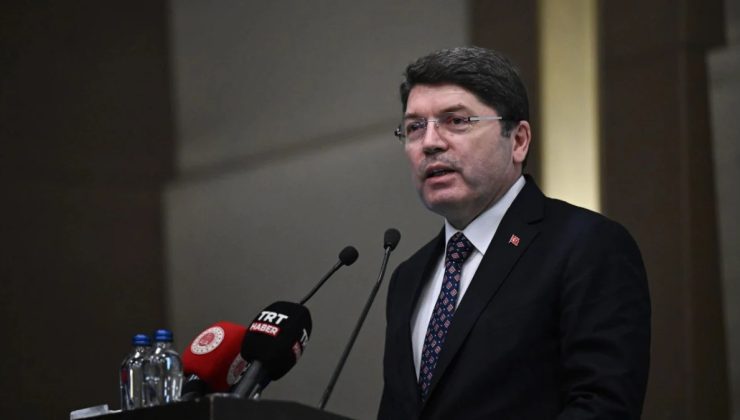 Yılmaz Tunç: Hakarete ciddi cezalar geliyor