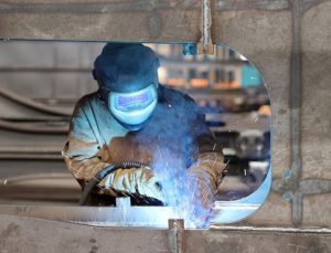 Yüksek teknoloji endeksi eylülde 6 ayın zirvesinde