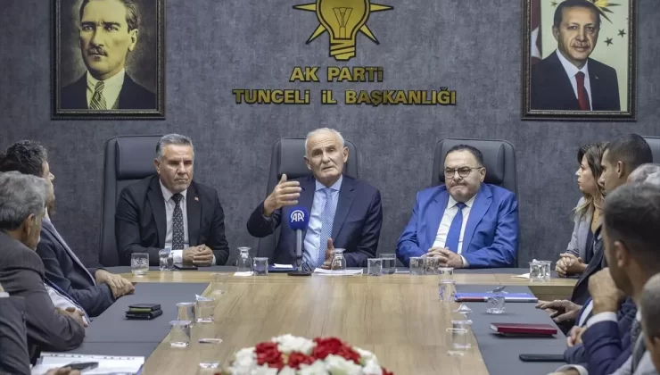 Yusuf Ziya Yılmaz: Siyaset İnsana Dokunmalı